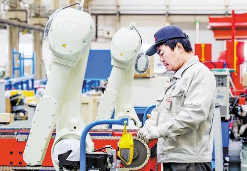 共享智造賦能，唐山機(jī)器人產(chǎn)業(yè)抱團(tuán)快跑